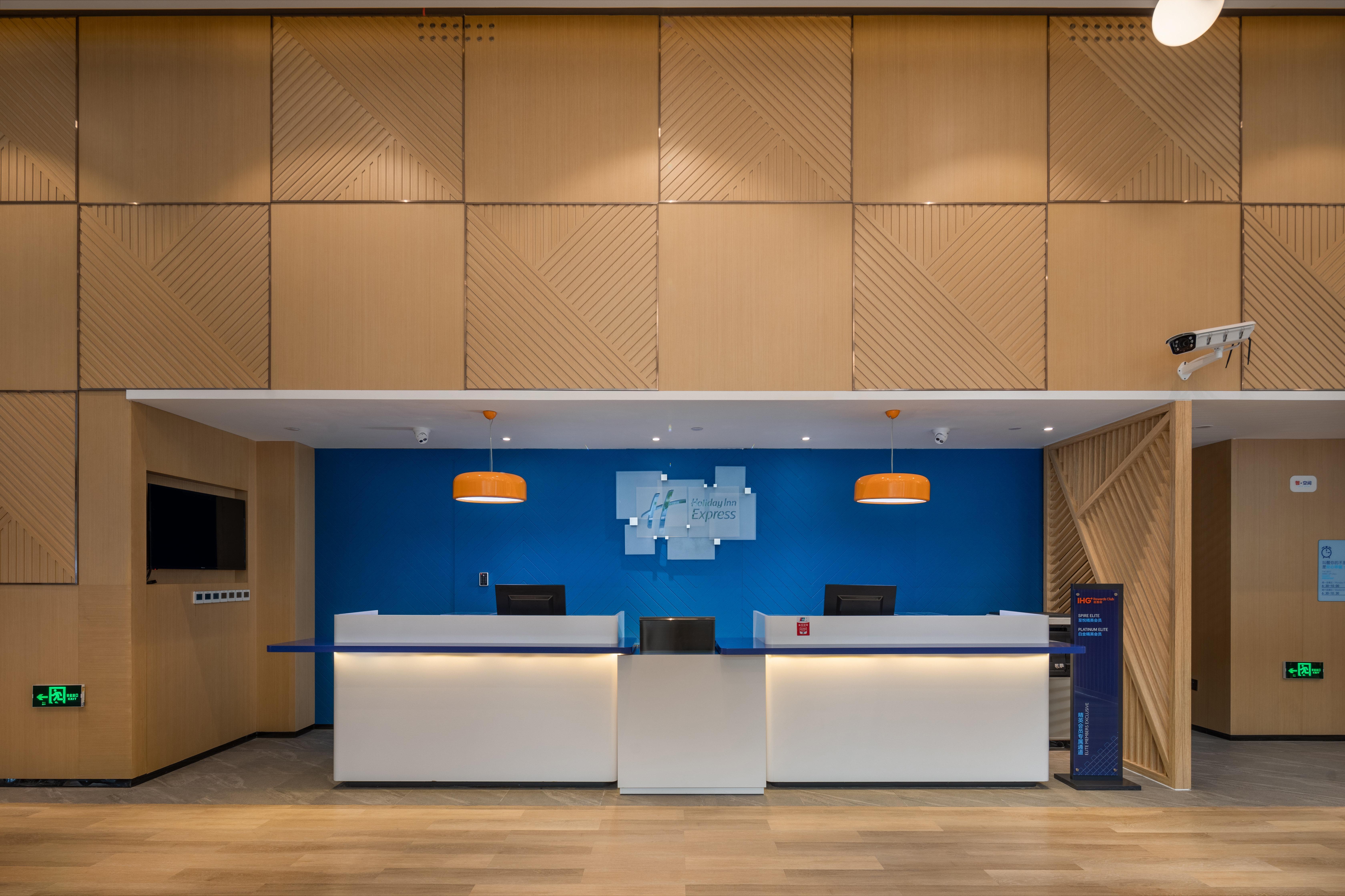 Holiday Inn Express Ningbo City Center By Ihg Exterior foto